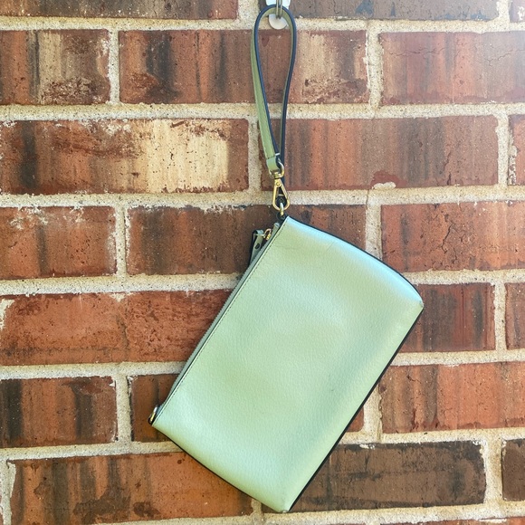 Kate Spade Wristlet - Picture 9 of 9